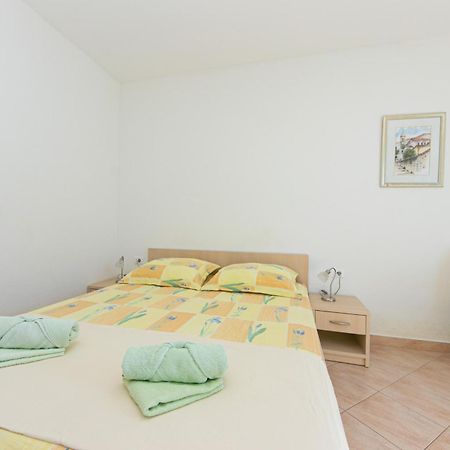 Apartments By The Sea Igrane, Makarska - 20014 Habitación foto