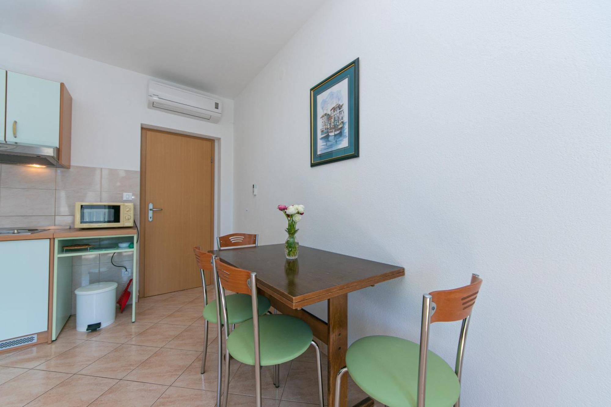Apartments By The Sea Igrane, Makarska - 20014 Habitación foto